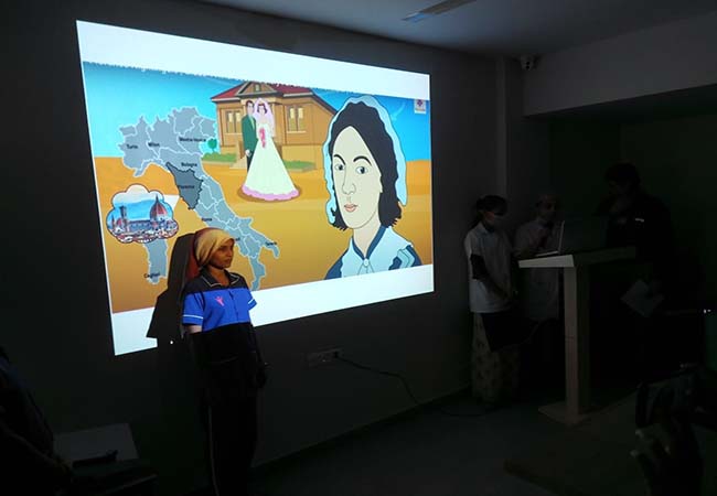 01 Gallery